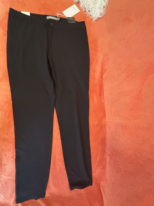 Pantaloni dama Fransa