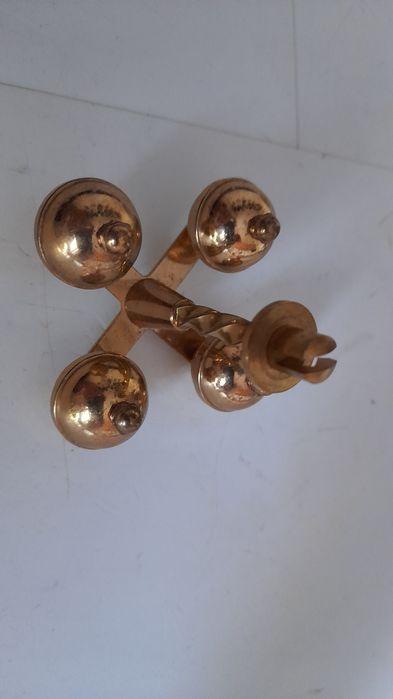 pendul rotativ ceas