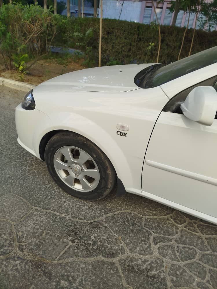 Chevrolet Gentra (2 pozitsiya)