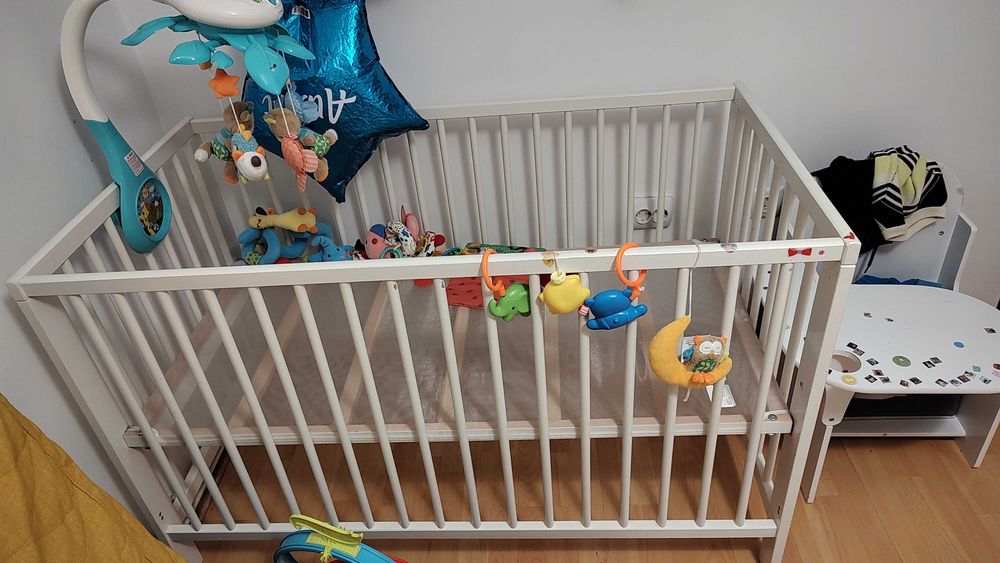 Patut lemn alb Ikea model Gulliver