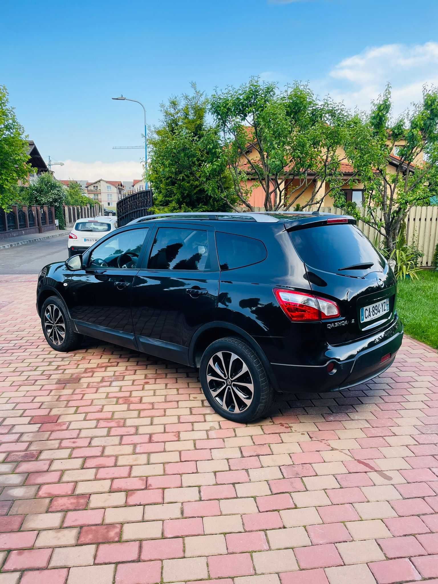 Nissan Qashqai 7 Locuri - Panoramic - EURO5 Rate/Garantie