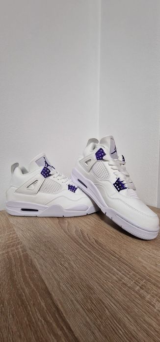 Jordan Retro 4 Metalic Purple