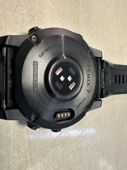 Ceas Garmin Fenix 7 Sapphire Solar