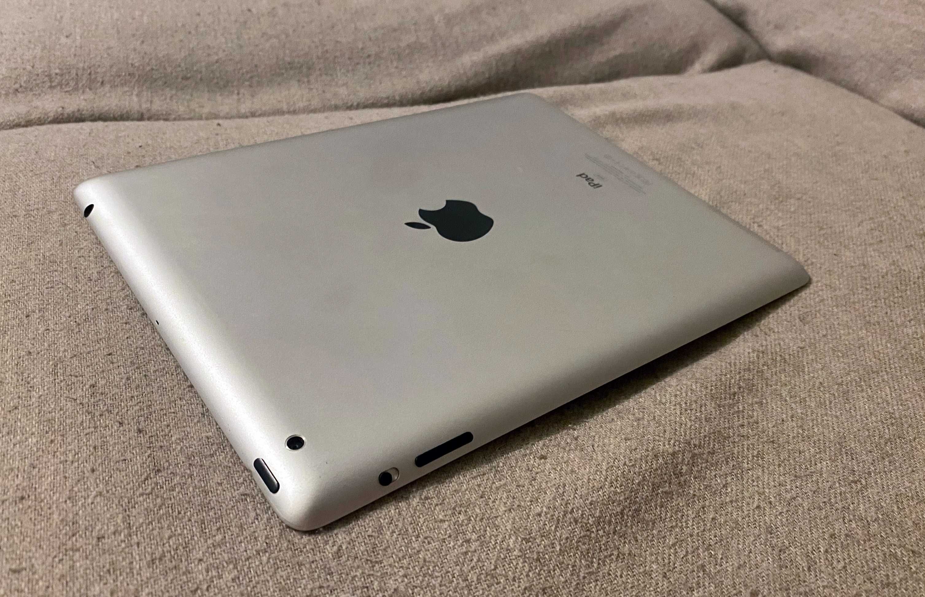 Apple iPad 2 Wi-Fi A1395 - fara incarcator nu porneste colectie retro
