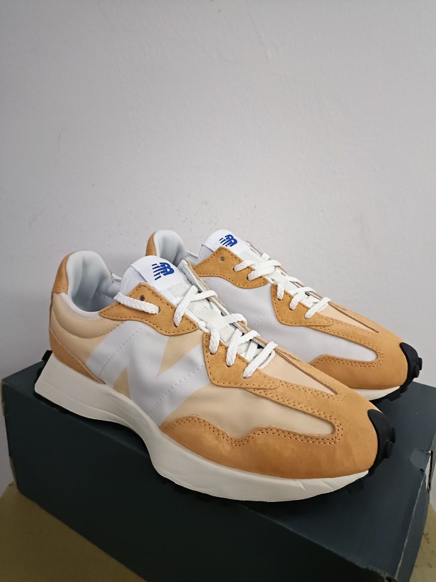 New Balance 327 номер 40