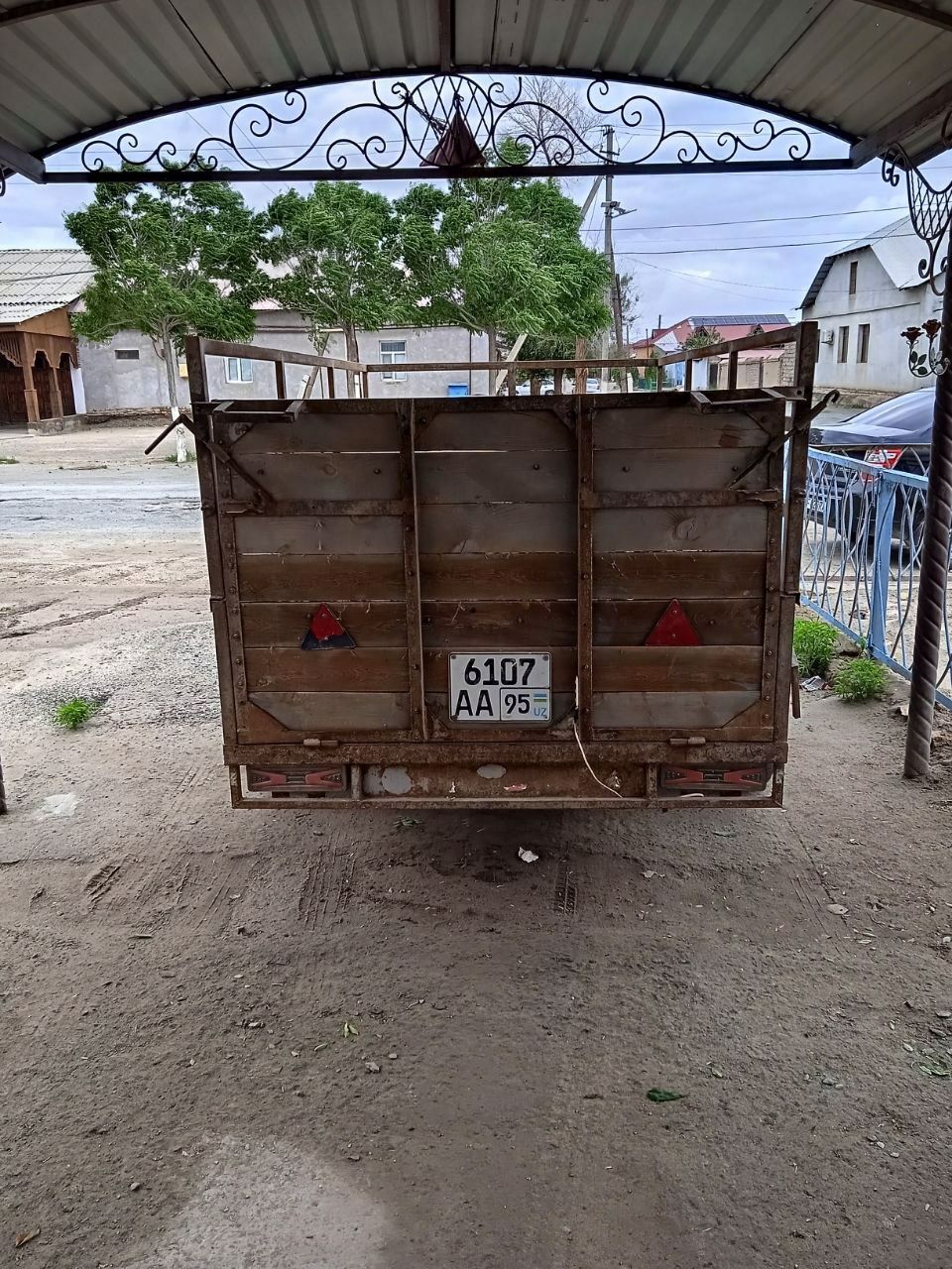 Срочна прицеп сатылады