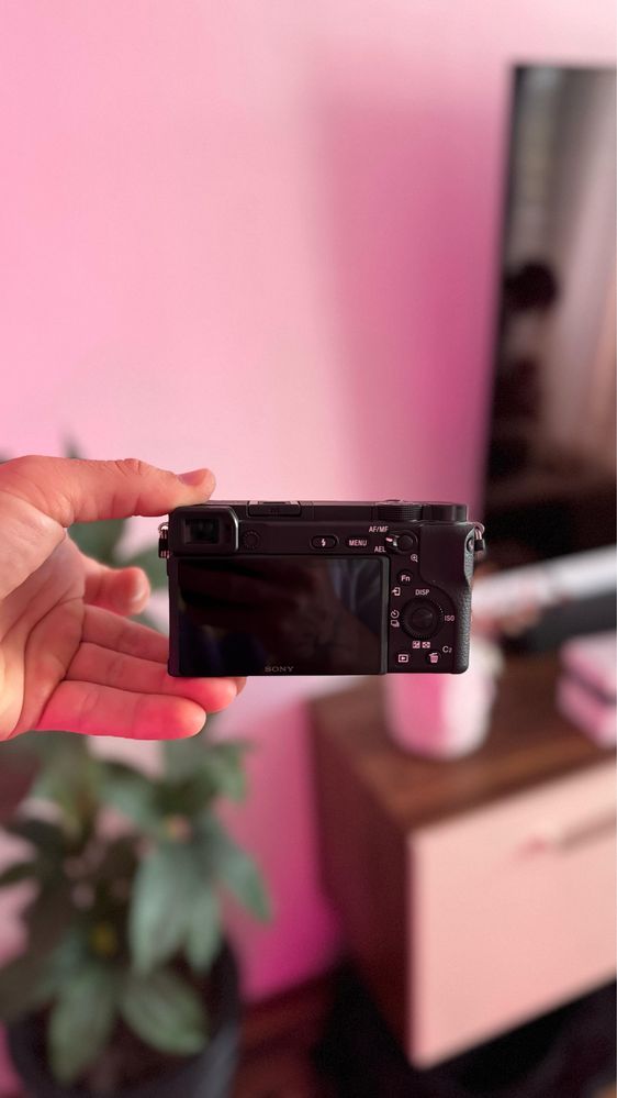 Aparat foto Mirrorless Sony Alpha A6400