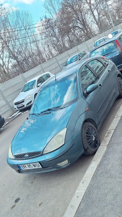 Vând Ford Focus 2003