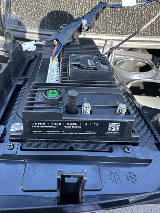 Teyes CC3 L 4 + 64 GB holati yengide