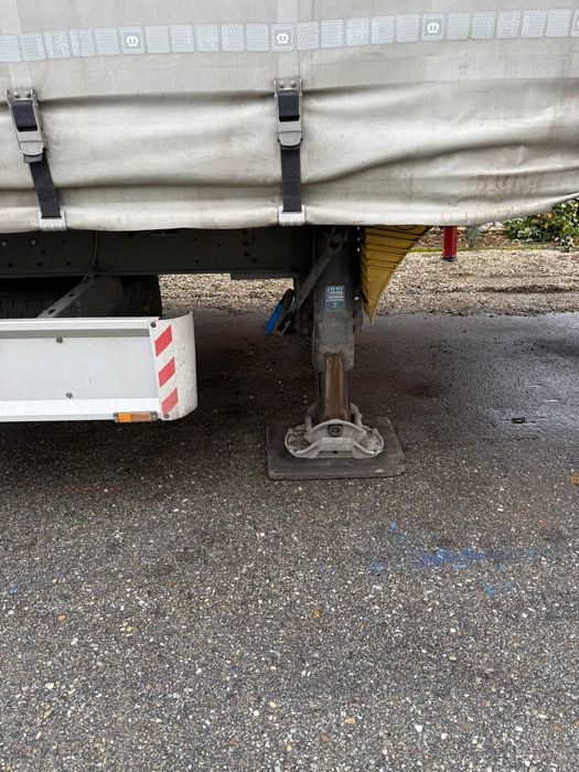 Semiremorca Schmitz 2008