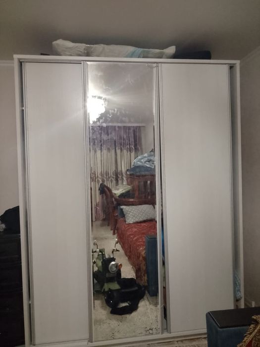 Продам шкаф купе