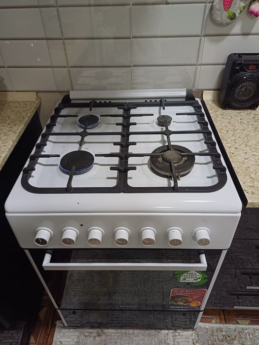 Газ плита сотилади