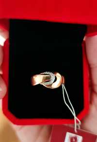 Золотое новое кольцо 17 размера, 585 пробы