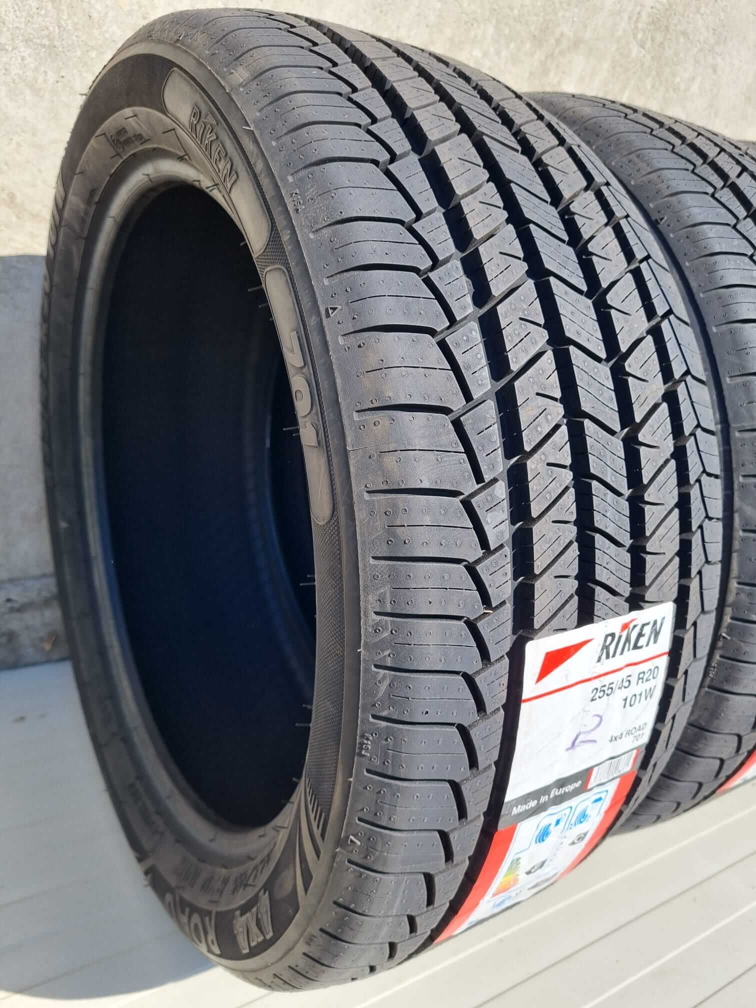255/45 R20, 101W, RIKEN (by Michelin) 4x4 701, Anvelope de vara M+S