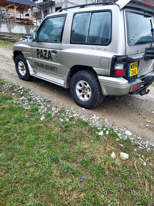 Dezmembrez mitsubishi pajero shogun