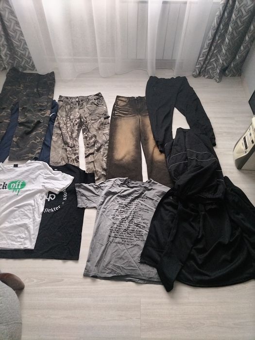 продам одежду новою и б/у вся одежда в профиле