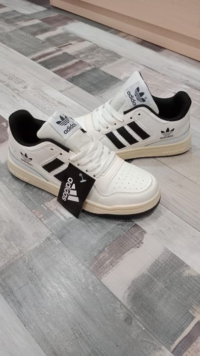 Продам кросовки новые