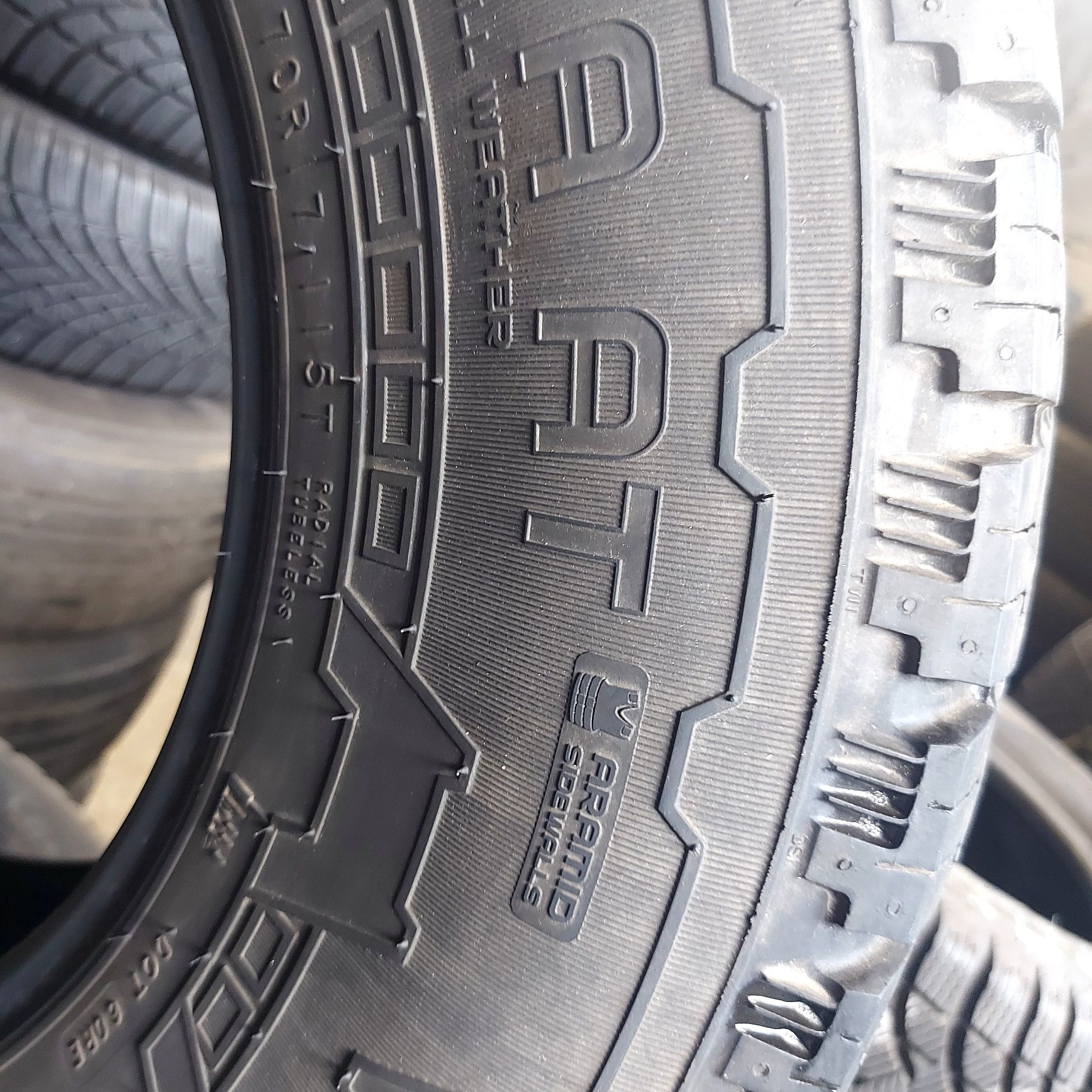 265/70/17"Nokian al weater at 4бр.гуми. 50лева промо
