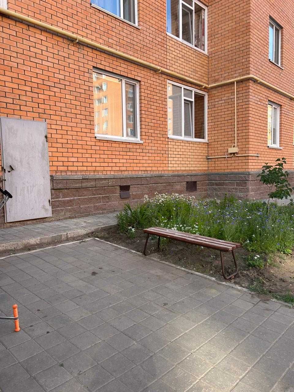 Продается однокомнатная квартира в районе Береке.
