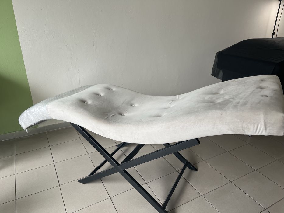 Кушетка за миглопластика