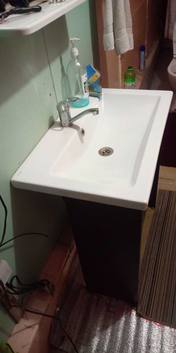 Раковина керамическая