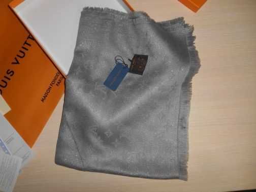 Eșarfă pentru femei Louis Vuitton 047