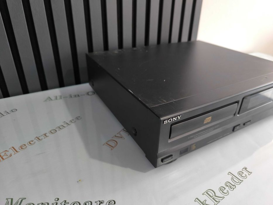 CD Player Sony CDP-M18 - Funcțional, Testat