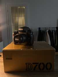 NIKON D700 + Obiectiv Nikon 50mm f/1.8D