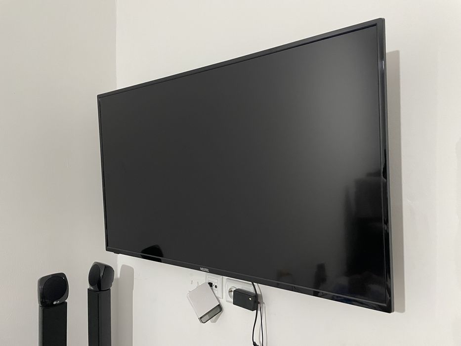 Srochna televizor sotiladi