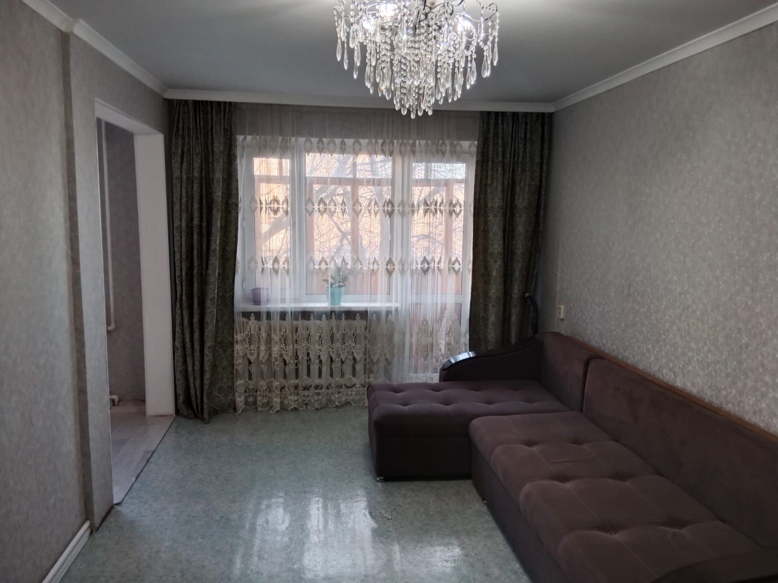 Продается 3 комн квартира