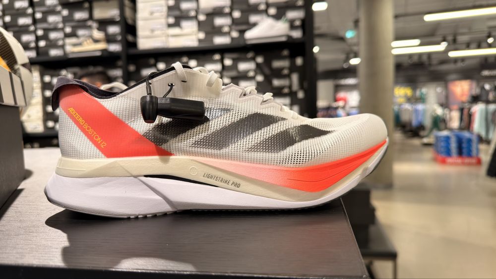 Adidas Adizero Boston 12 originali , cutie ( 42 - 45.1/3 )