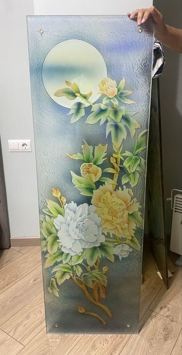 Стеклянное пано с выгравированным узором