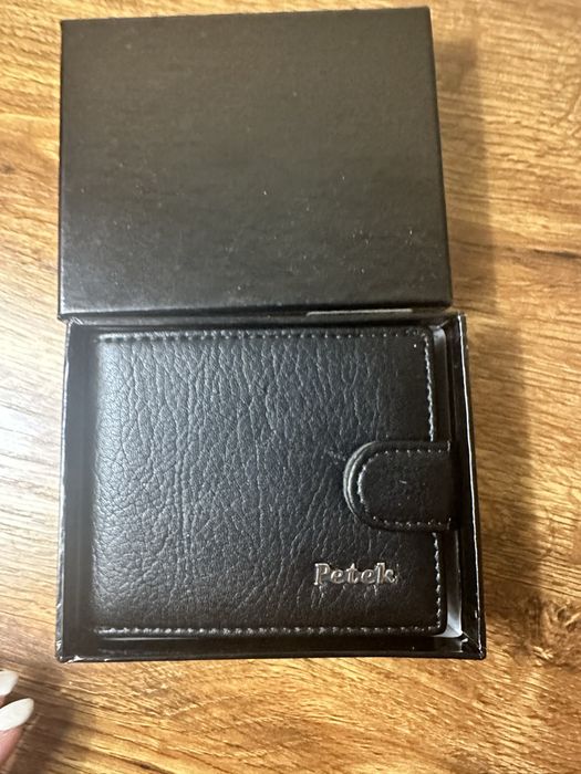 Мъжки кожен портфейл Petek