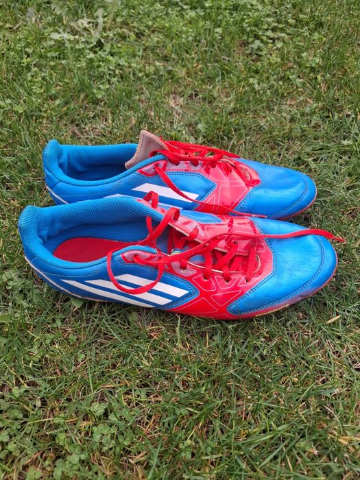 Ghete fotbal Adidas marmea 44