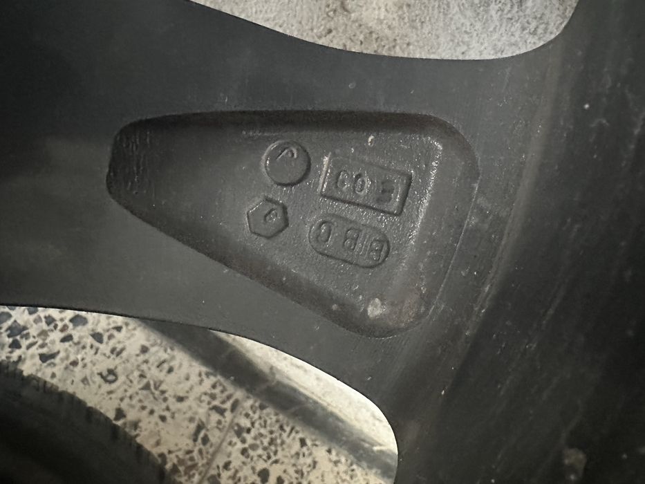 5.114,3.17” с гуми 215/60/17