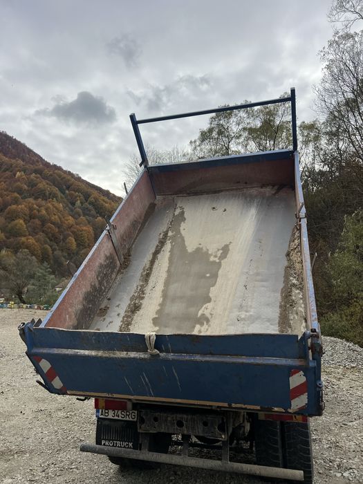 Vand iveco basculabil/ basculanta pe 3 parti eurocargo 180E14