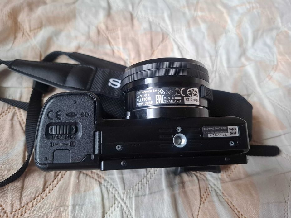 Фотоапарат Sony A6000 на 1313 кадъра