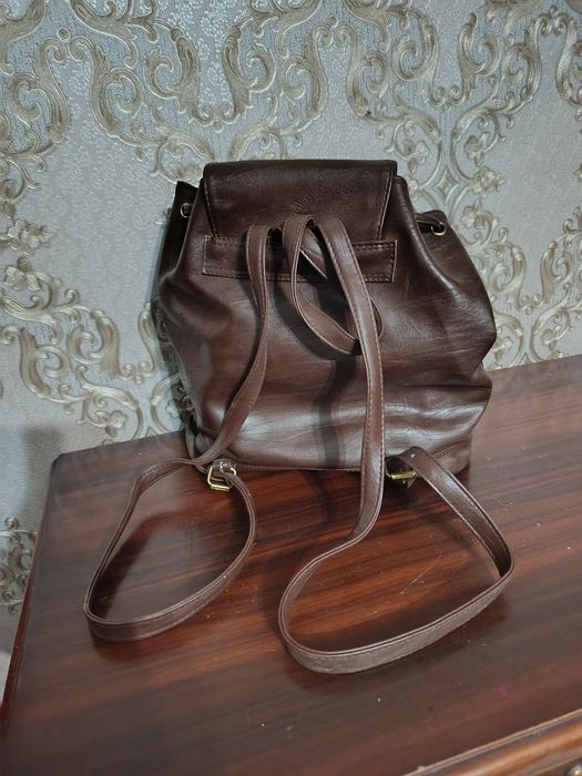 Кожаный рюкзак б/у