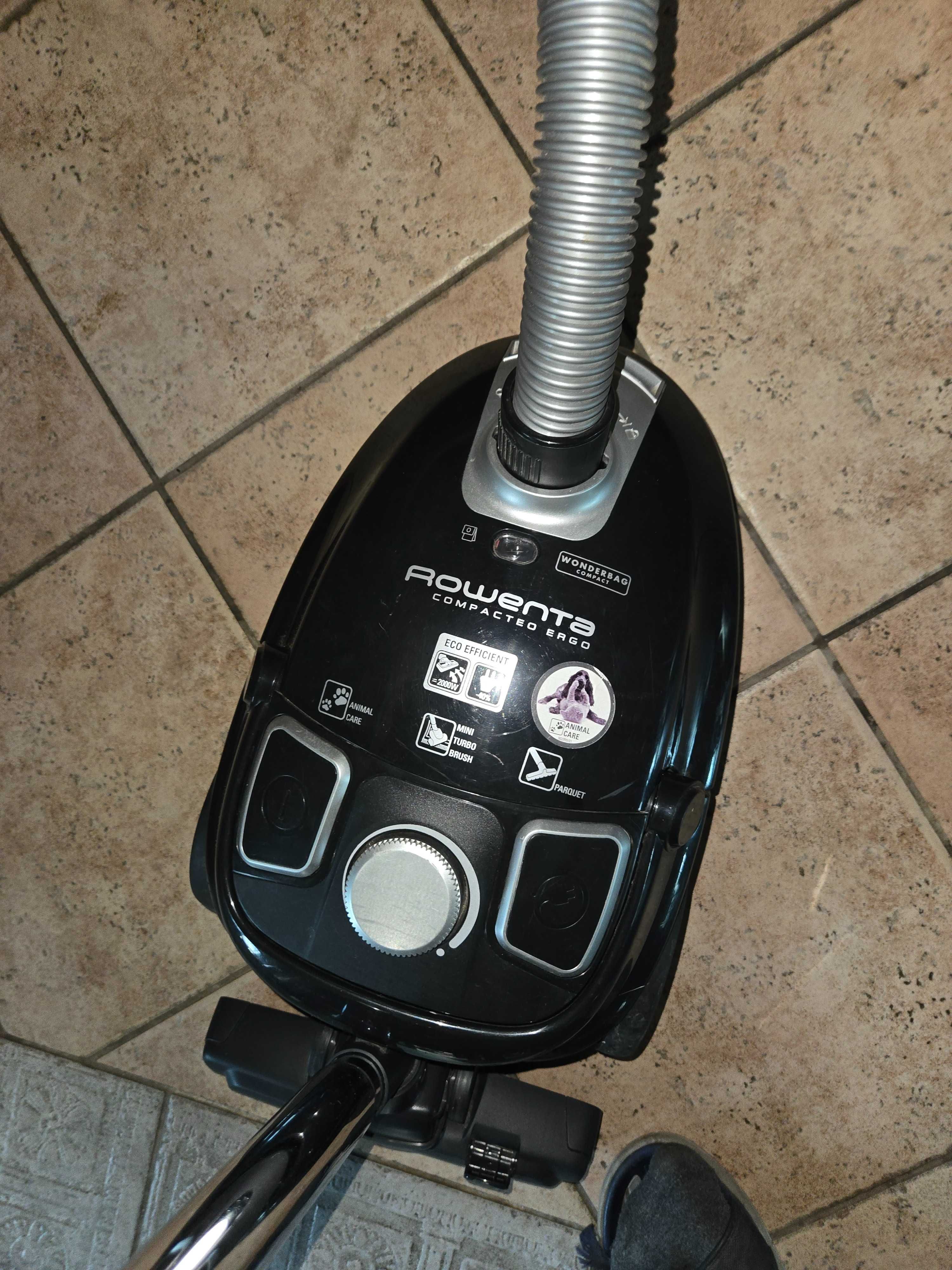 Прахосмукачка Rowenta compacted Ergo