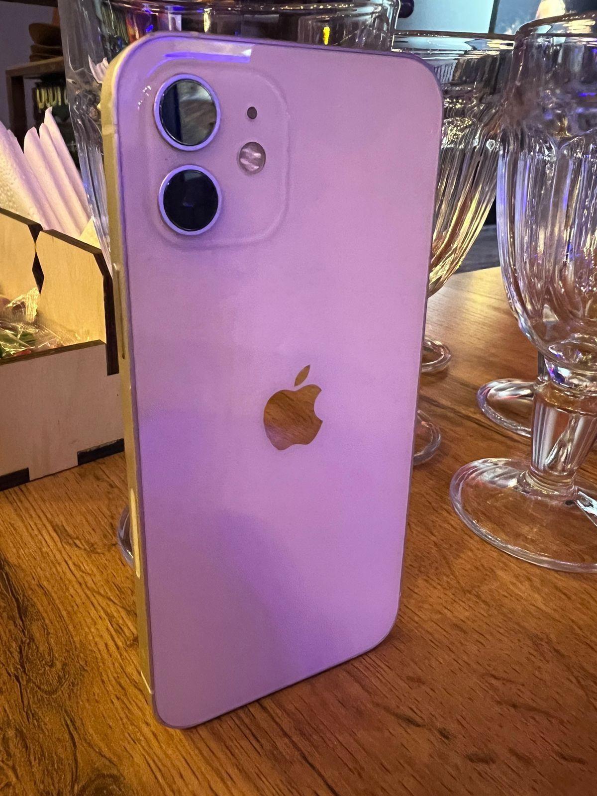 Срочно продам iPhone