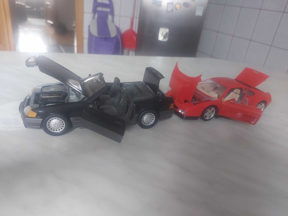 Machete colecție 1:18 1  / 18 Mercedes Porsche Ferrari Lamborghini