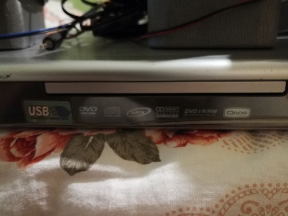 DAEWOO DIGITAL home cinema HC-6120UX