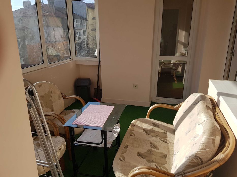 Двустаен апартамент под наем кв. Левски Варна