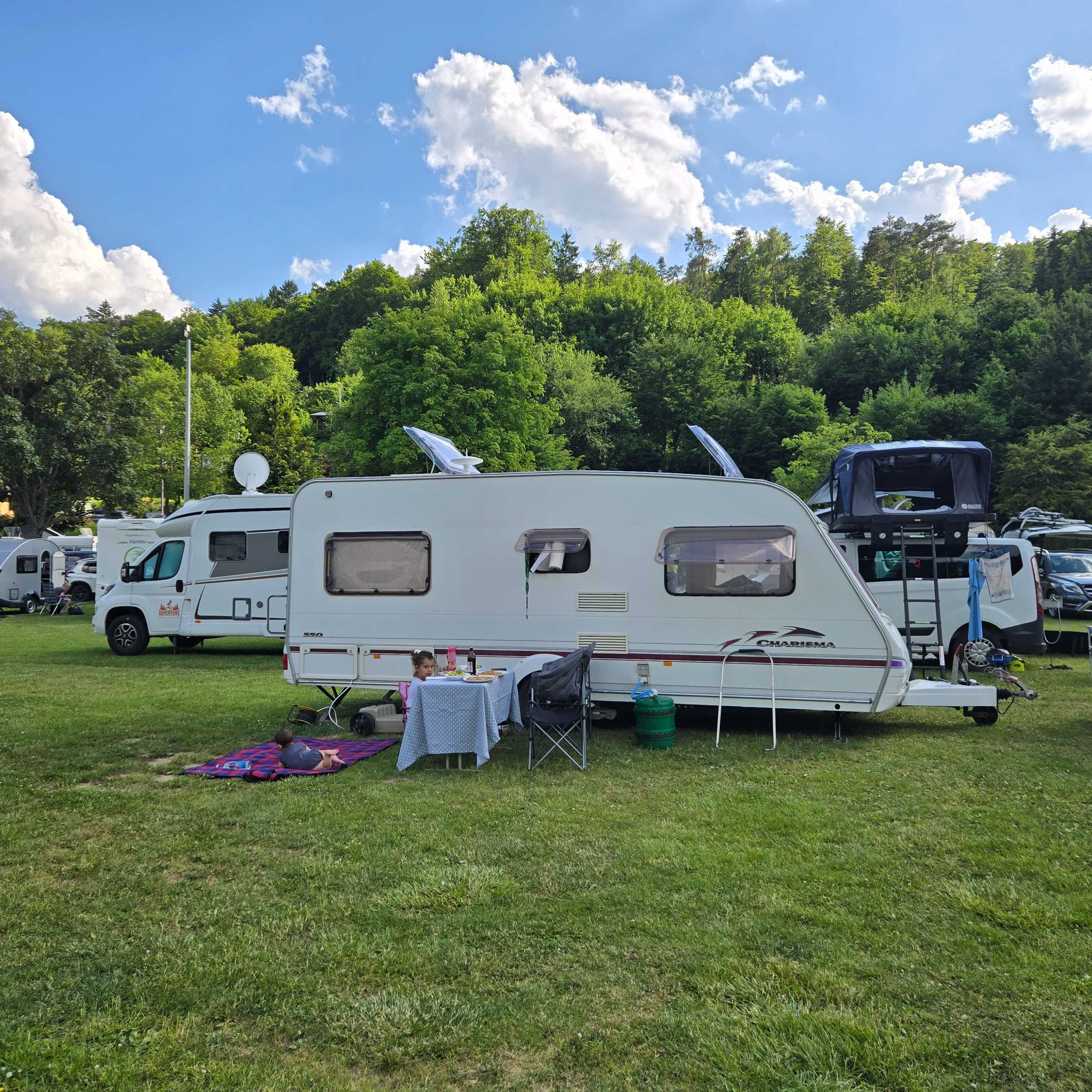 Каравана SWIFT CARISMA 550 4-5 спални места