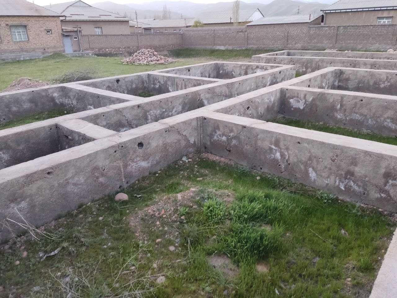Участка сотилади