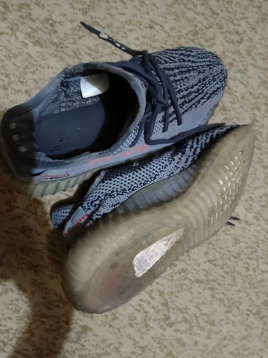 Кроссовки     б.у