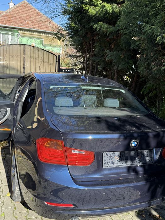 BMW Seria 3 F30 320 I