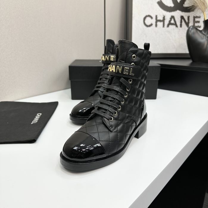 Cizme ghete Chanel, Premium