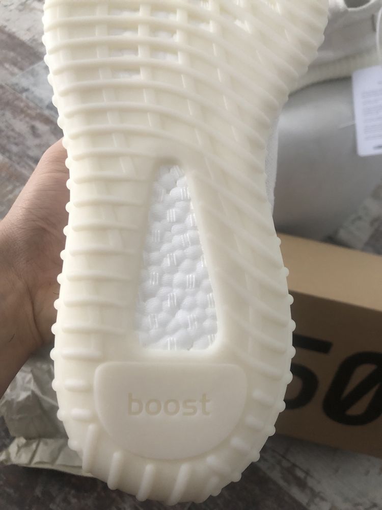 Adidas Yeezy Boost 350 V2 Bone