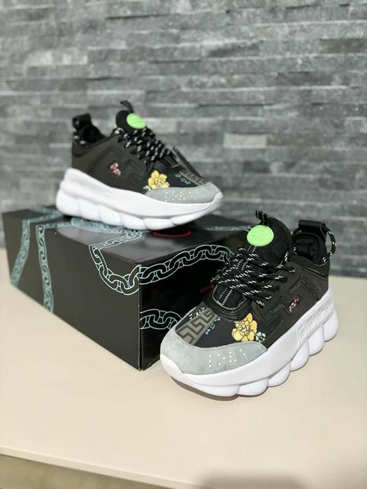 Adidasi Versace Chain Reaction